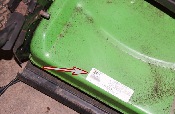 Lawn-Boy 2-Cycle Push Mower Model and Serial Number Location