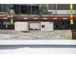 Buyers Products 1705303 18" x 18" x 30" Double Barn Door Smooth Aluminum Tool Box - BUY 1705303