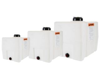 Buyers Products 82123909 24" X 19" X 22" 30 Gallon Polyethylene Storage Tank 