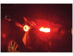 Buyers Products 8891017 4-Pack 4" Rechargeable 16 LED Road Flare - BUY 8891017