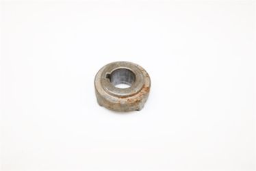 Ariens 01582100 Retainer Hub 