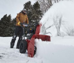 Toro 37798 24" Power Max 824 OE Gas Snow Blower - TOR 37798