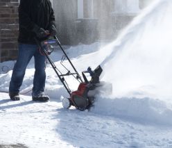 Toro 38381 18" 1800 Power Curve Snowblower - TOR 38381