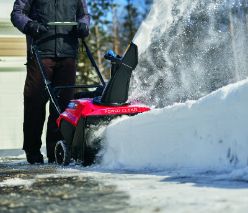 Toro 38753 21" Power Clear 721 E Single-Stage Gas Snow Blower - TOR 38753