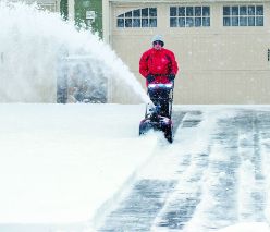 Toro 39901T 60V MAX 21" Power Clear e21 Battery-Powered Snow Blower - Bare Tool - TOR 39901T