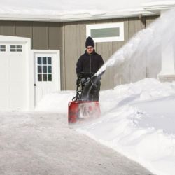 Toro 36002 24" SnowMaster 724 QXE Snow Blower - TOR 36002